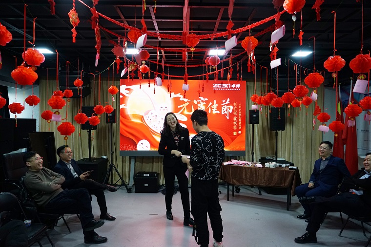 ZOBO草莓视频操逼元宵节活动-猜灯谜，闹元宵，元宵现场活动